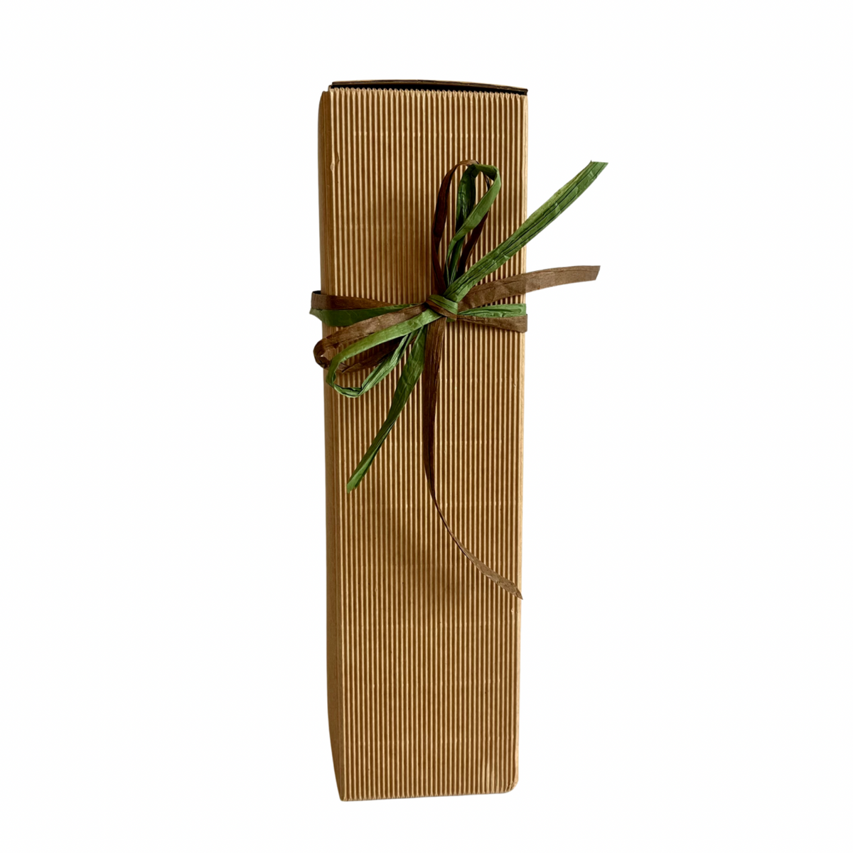 Single Bottle Gift Box, brown ribbed with raffia